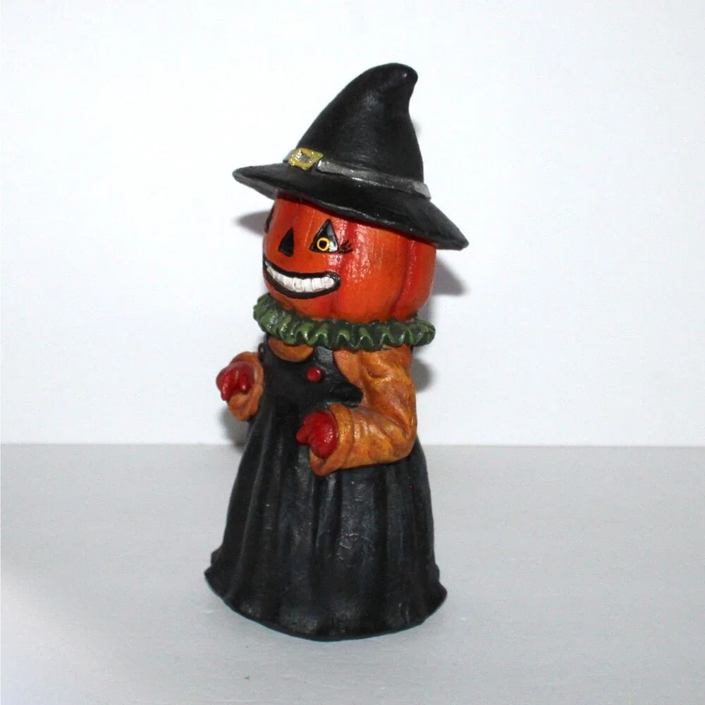 Halloween Figure Pumpkin man black dress witch hat creepy